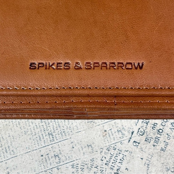 Spikes And Sparrow brown Leather Accordion card wallet with outer pockets - Picture 2 of 13